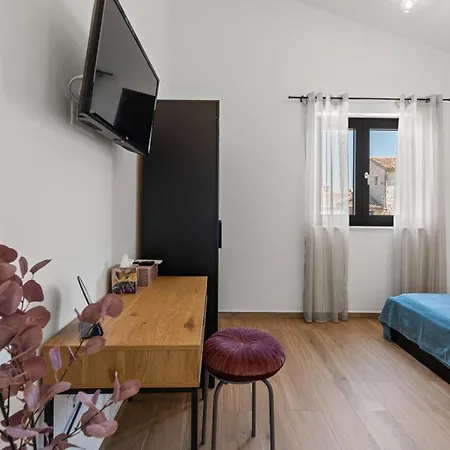Anika Villa Tar-Vabriga